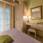 Aparthotel Aeolos Boutique &