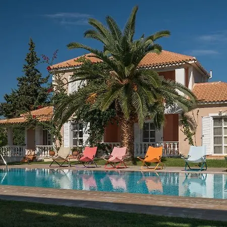Appart hôtel Aeolos Boutique Hotel&suites 4*
