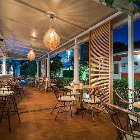 Aeolos Boutique Hotel&suites 4* Kalamákion