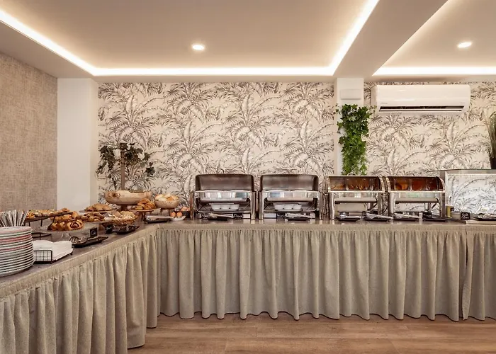 Aeolos Boutique & 4* Kalamákion