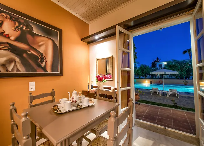 Aeolos Boutique & 4* Kalamákion