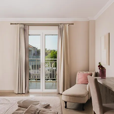 Aeolos Boutique & Apartahotel