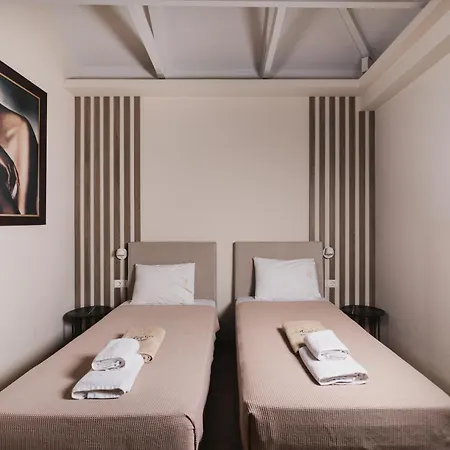 Aeolos Boutique & 4* Kalamákion