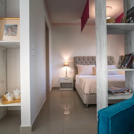 Apartahotel Aeolos Boutique & 4*