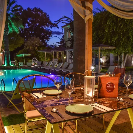 Apartahotel Aeolos Boutique &