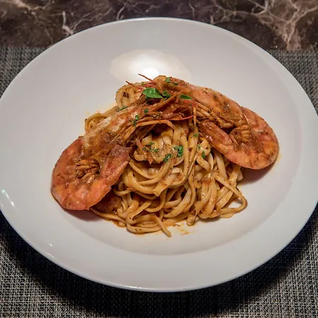 Aeolos Boutique & 4*