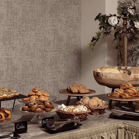 Aeolos Boutique & Kalamákion