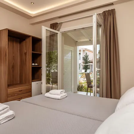 Aeolos Boutique & Kalamákion