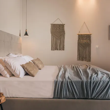 Aeolos Boutique & 4*