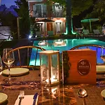 Aeolos Boutique & Kalamákion