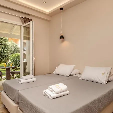 Aparthotel Aeolos Boutique & Kalamákion