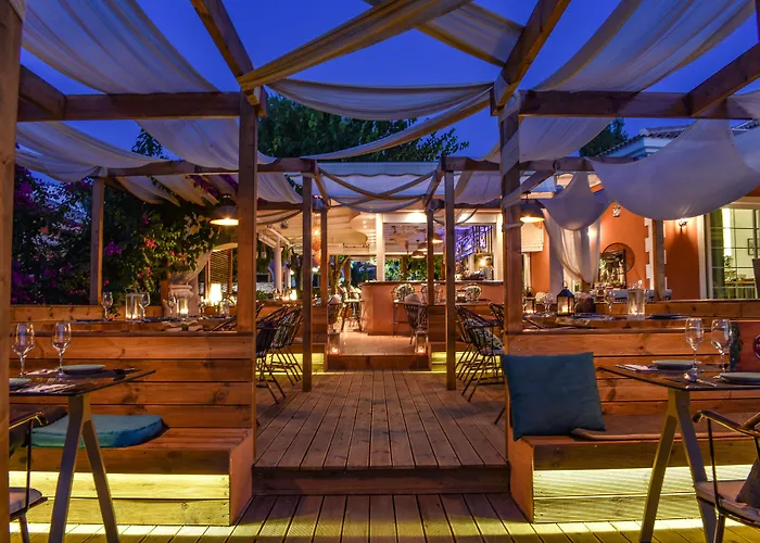 Hotel apartamentowy Aeolos Boutique & 4*