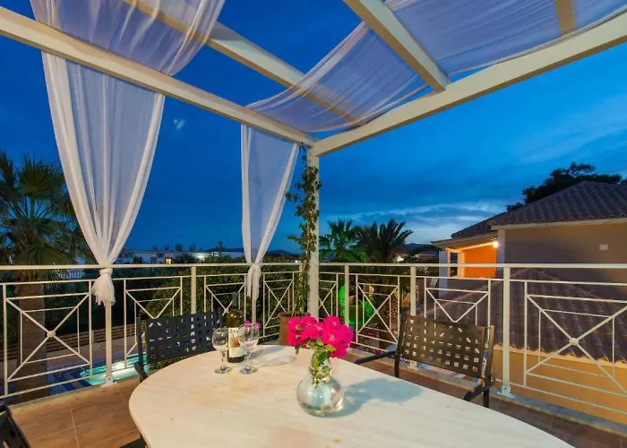 Aeolos Boutique & Hotel apartamentowy 4*